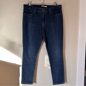 NWOT Levi’s- 711 Skinny Ankle Jeans, size 32 short